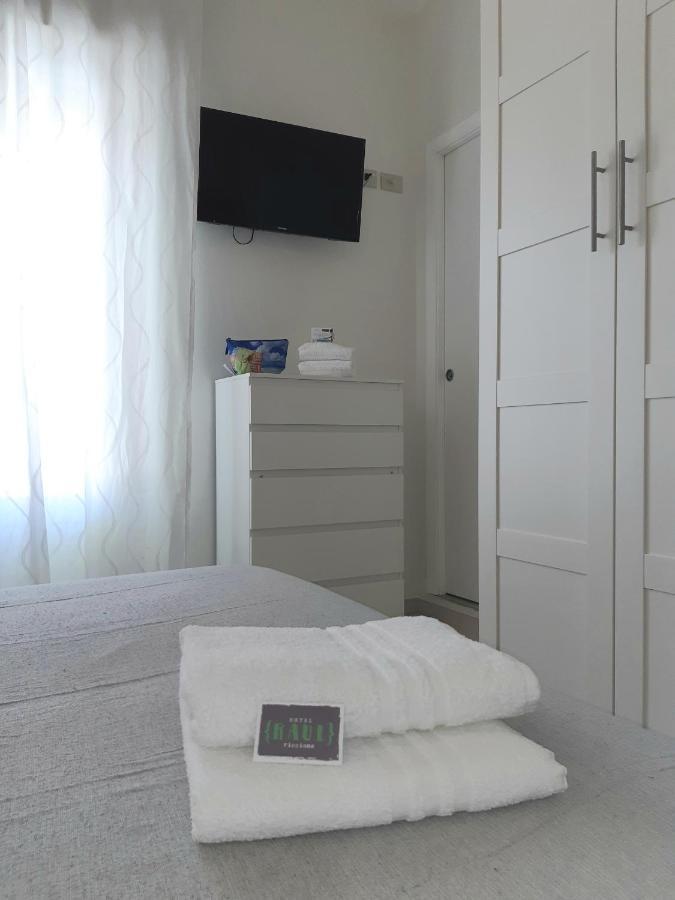 Hotel Raul Riccione Buitenkant foto