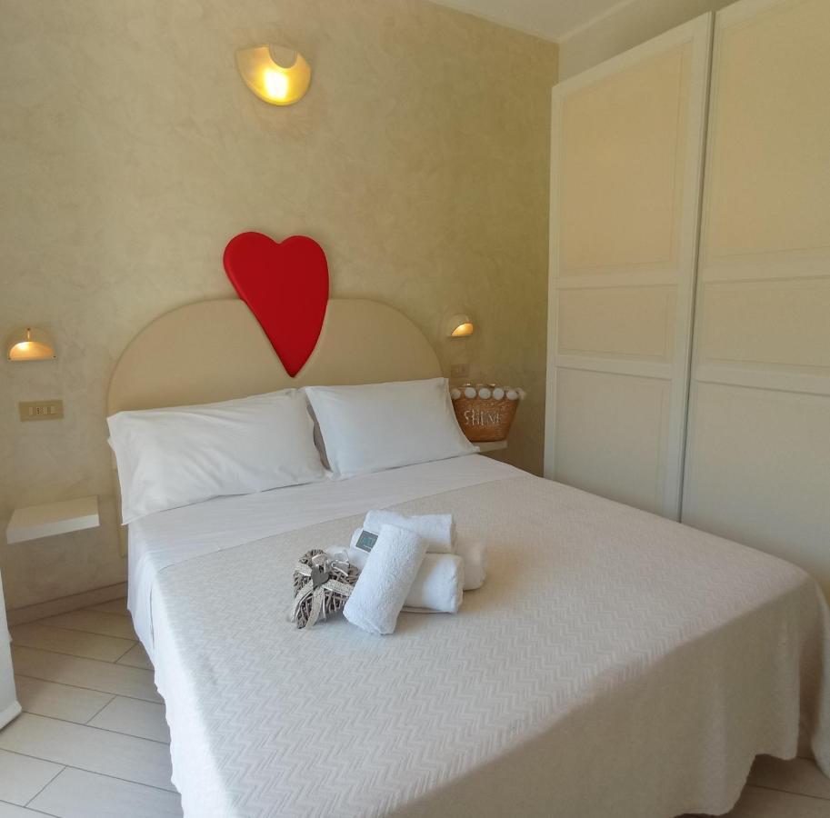 Hotel Raul Riccione Buitenkant foto