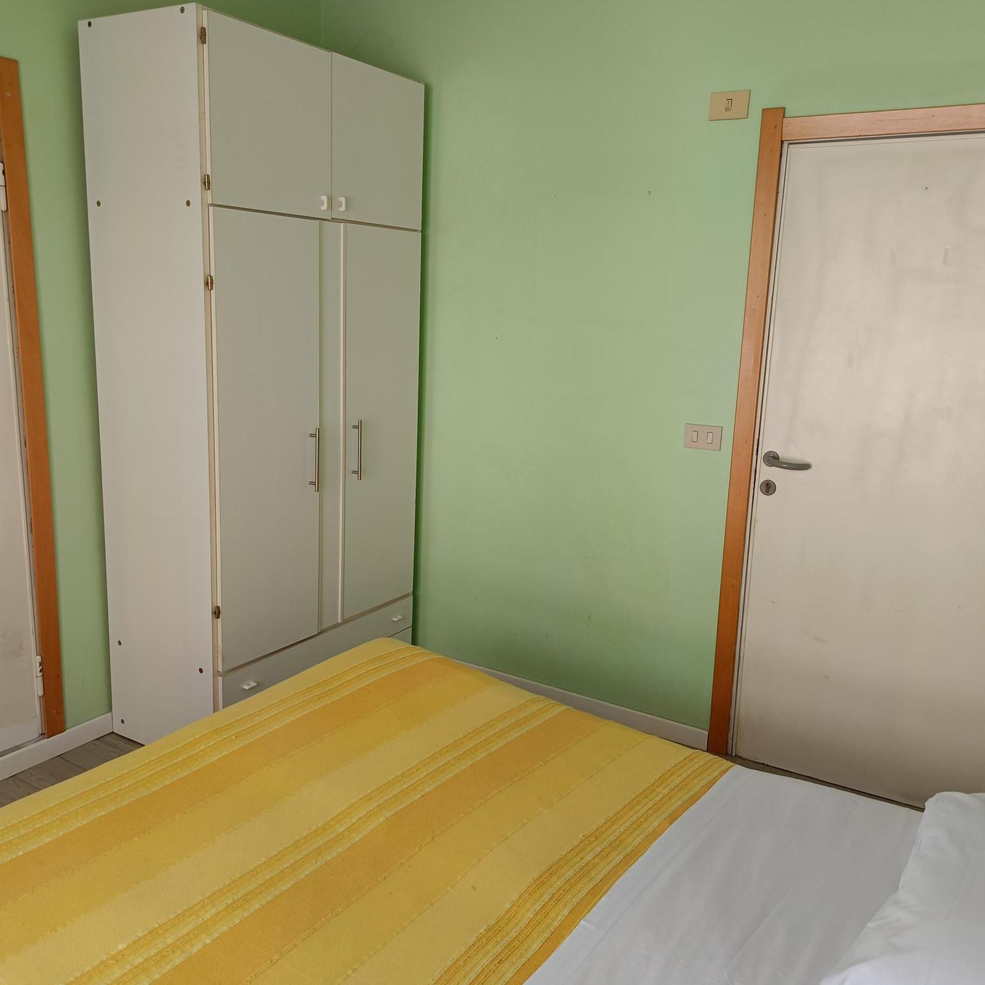 Hotel Raul Riccione Buitenkant foto