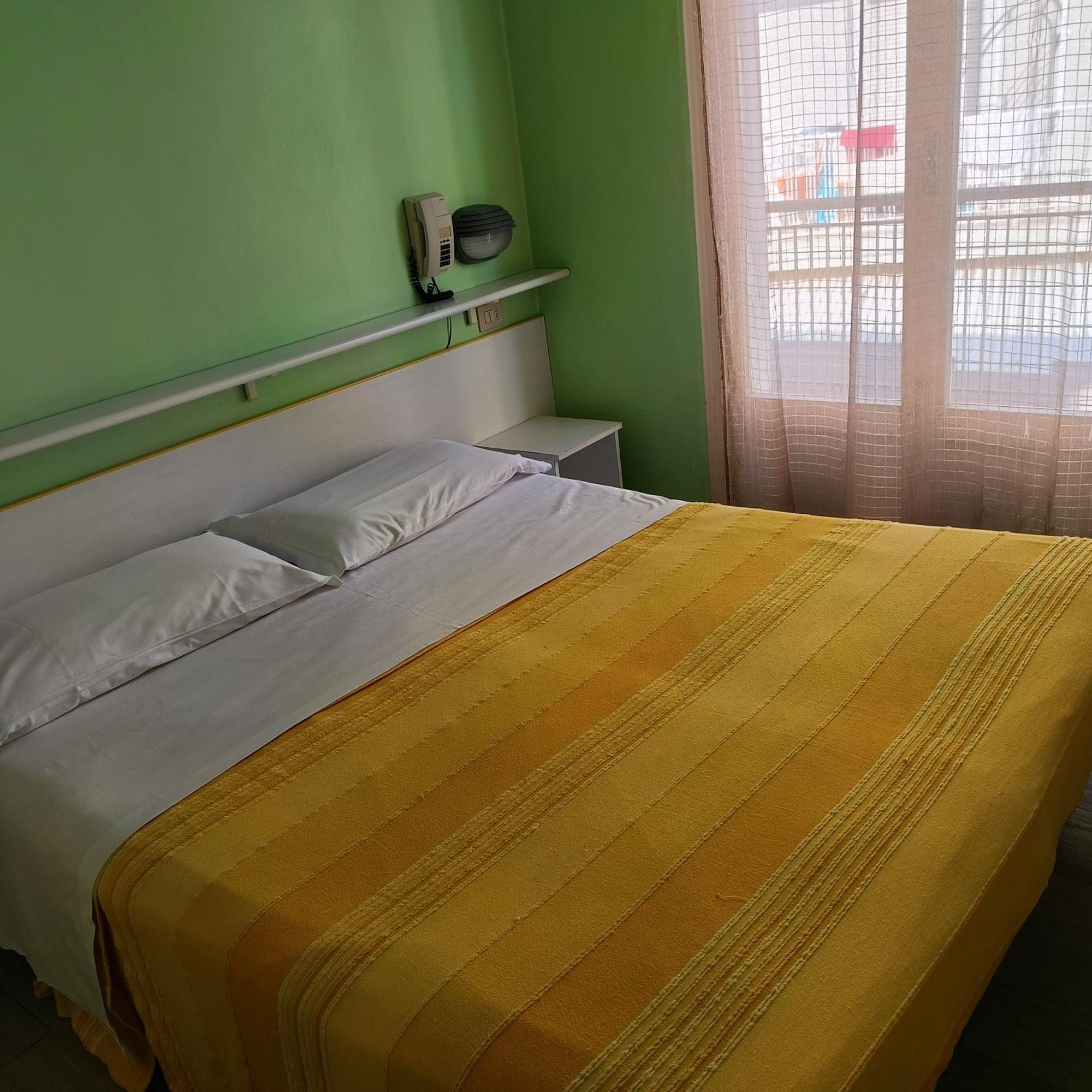 Hotel Raul Riccione Buitenkant foto